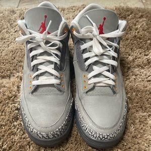 Like new Jordan 3 cool grey